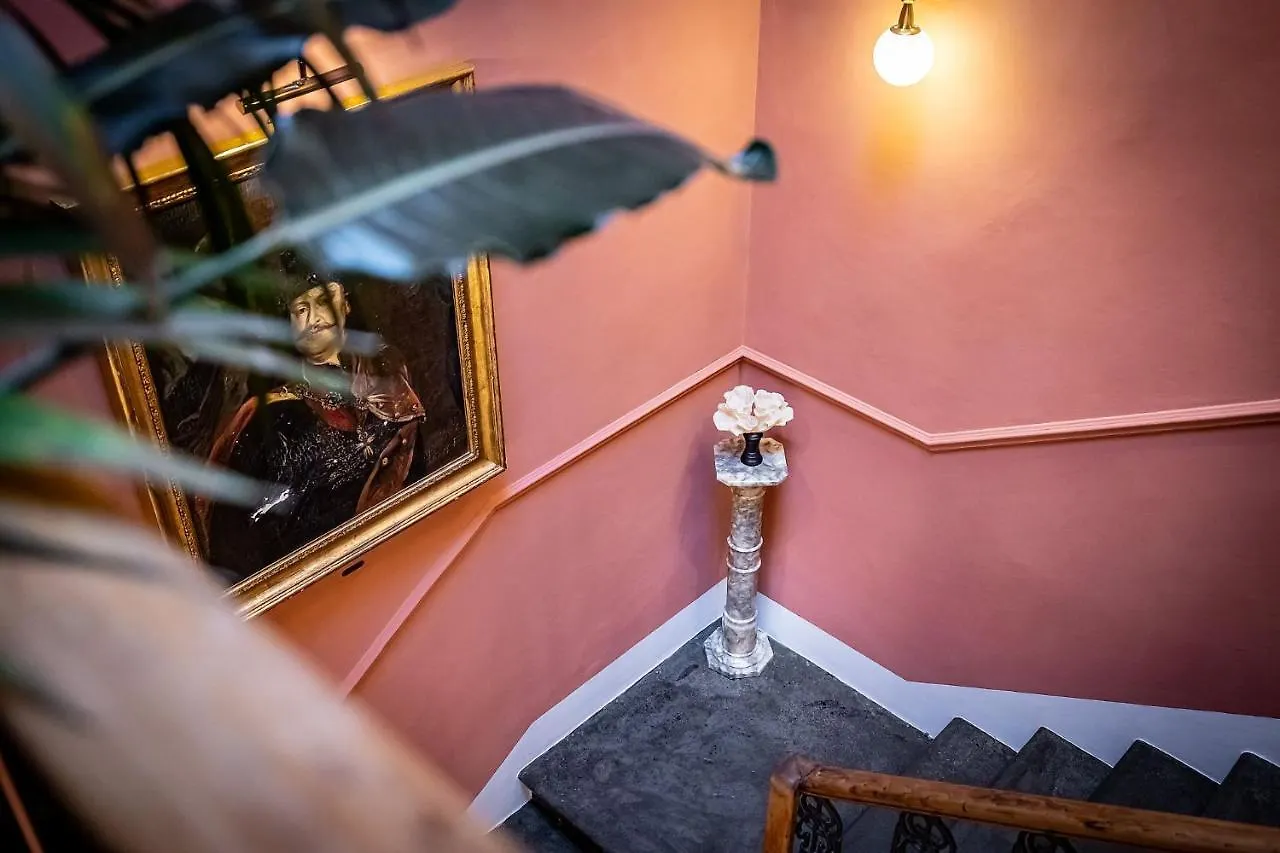 ***  Hotel Ungherese Small Luxury Hotel Florenz Italien